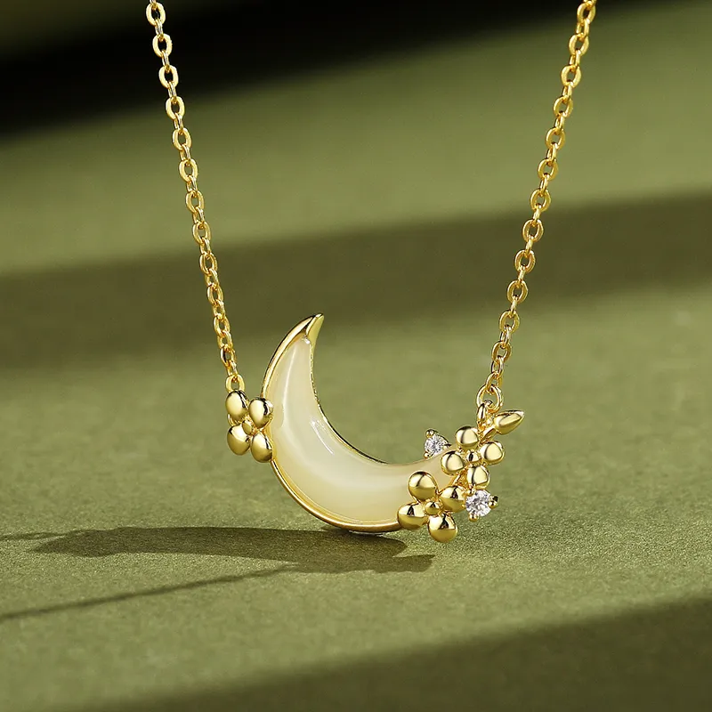 WEITIANXUAN Hetian Jade Necklaces White Jade/Pale Greenish White Jade Unisex-2