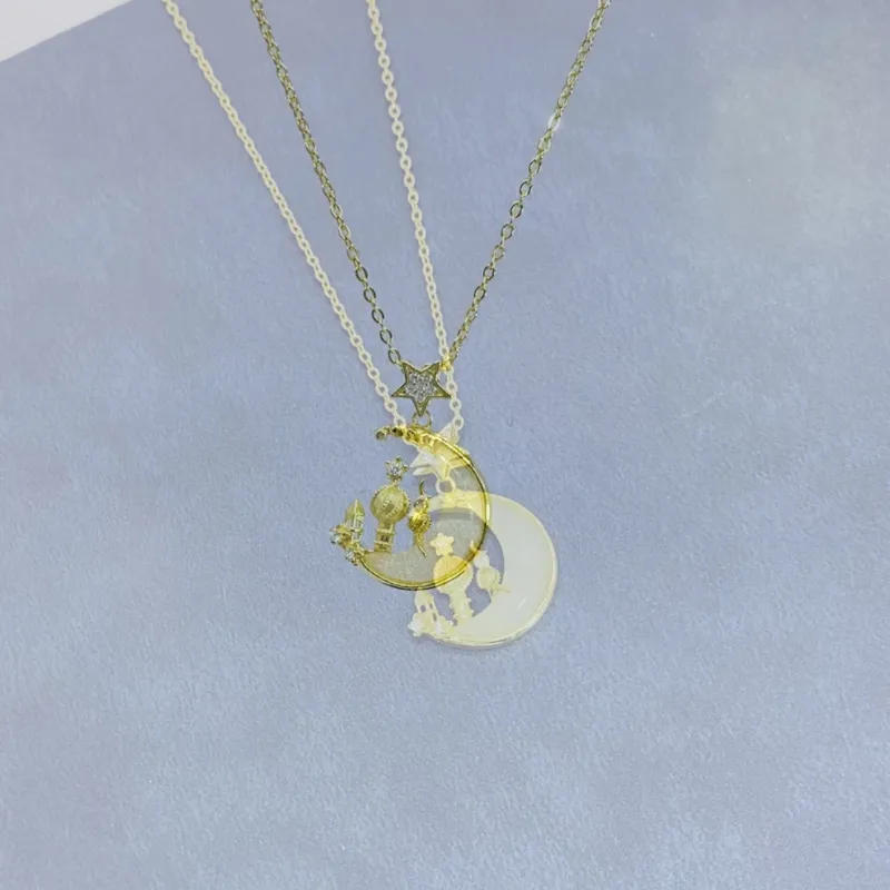 WEITIANXUAN Hetian Jade Necklaces White Jade/Pale Greenish White Jade Unisex-1