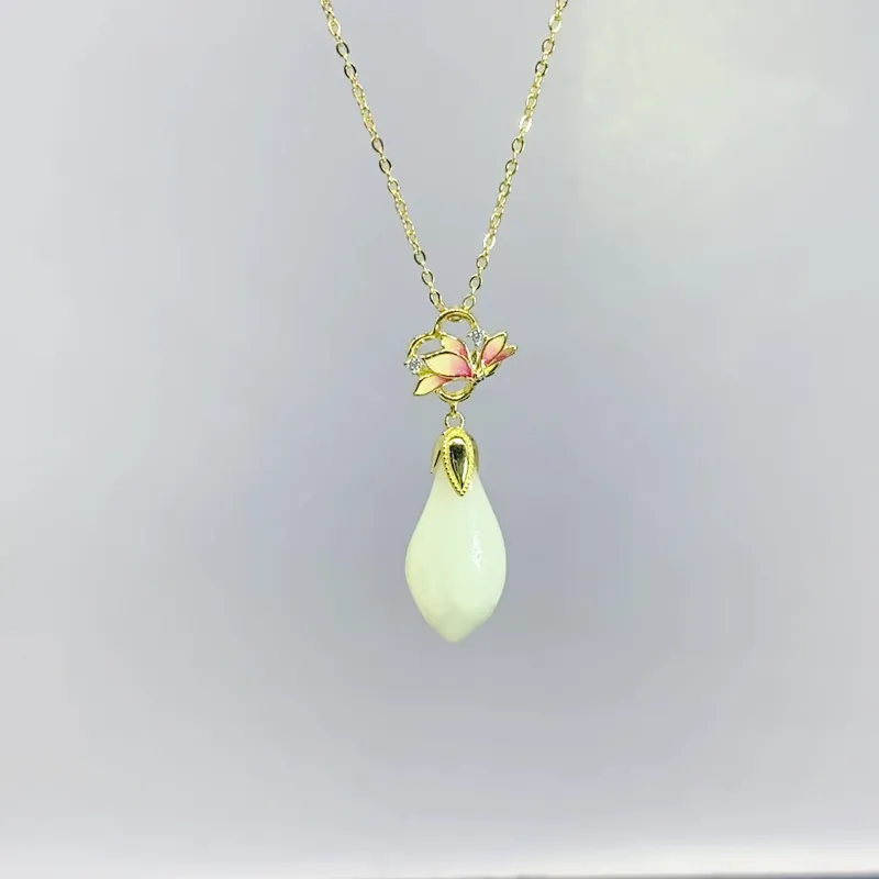 WEITIANXUAN Hetian Jade Necklaces White Jade/Pale Greenish White Jade Unisex-1