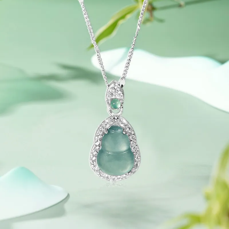 Bermuda Eyes Ice Glutinous Jadeite Necklaces Women's-1