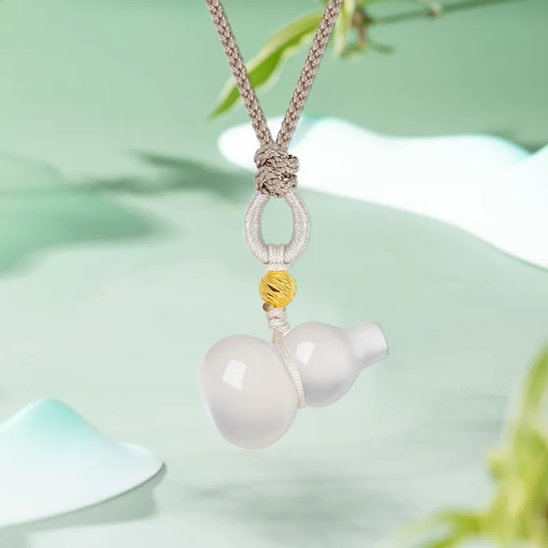 Bermuda Eyes Chalcedony Necklaces Unisex-5