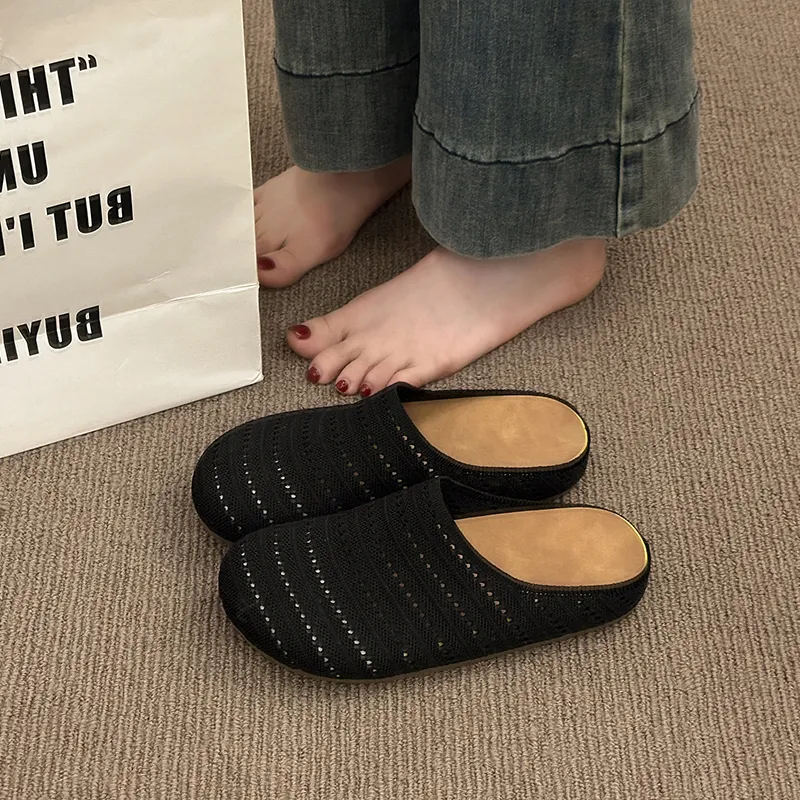 N6N8 Closed Toe Slippers Women's-16