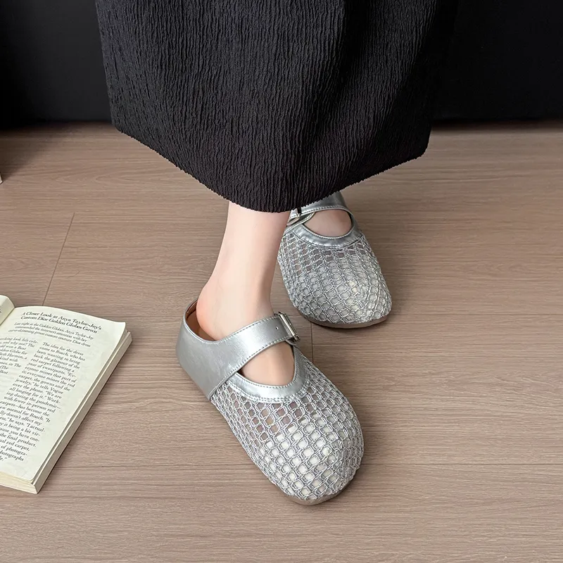 N6N8 Closed Toe Slippers Women's-6