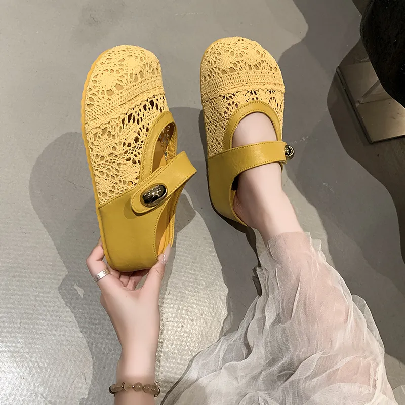 N6N8 Closed Toe Slippers Women's-9