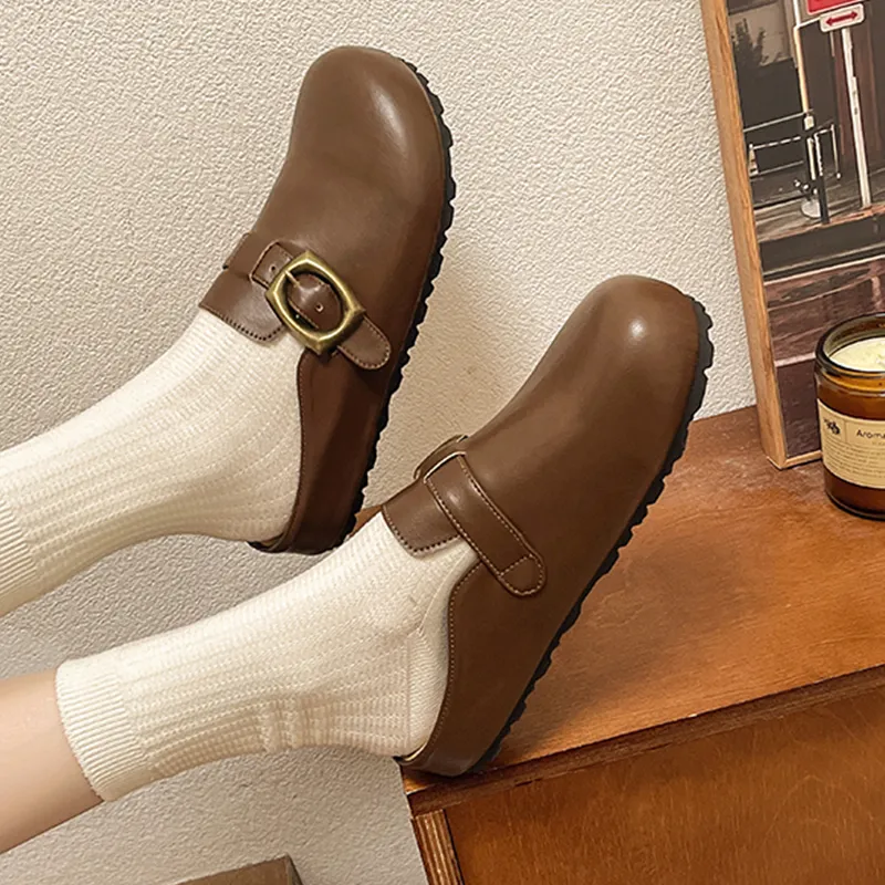 N6N8 Closed Toe Slippers Women's-10