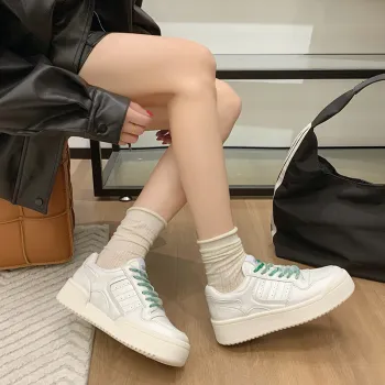 N6N8 Low Top Skateboard Shoes Women's