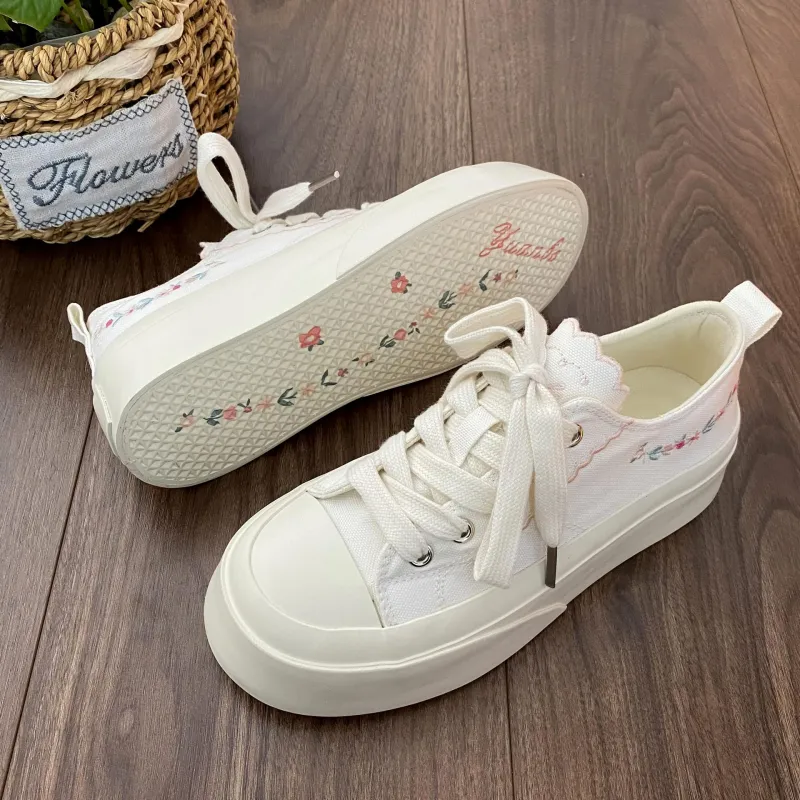 N6N8 Low Top Canvas Shoes Women's-5