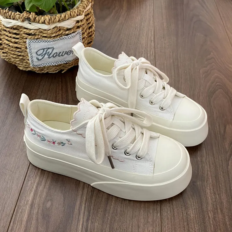 N6N8 Low Top Canvas Shoes Women's-6