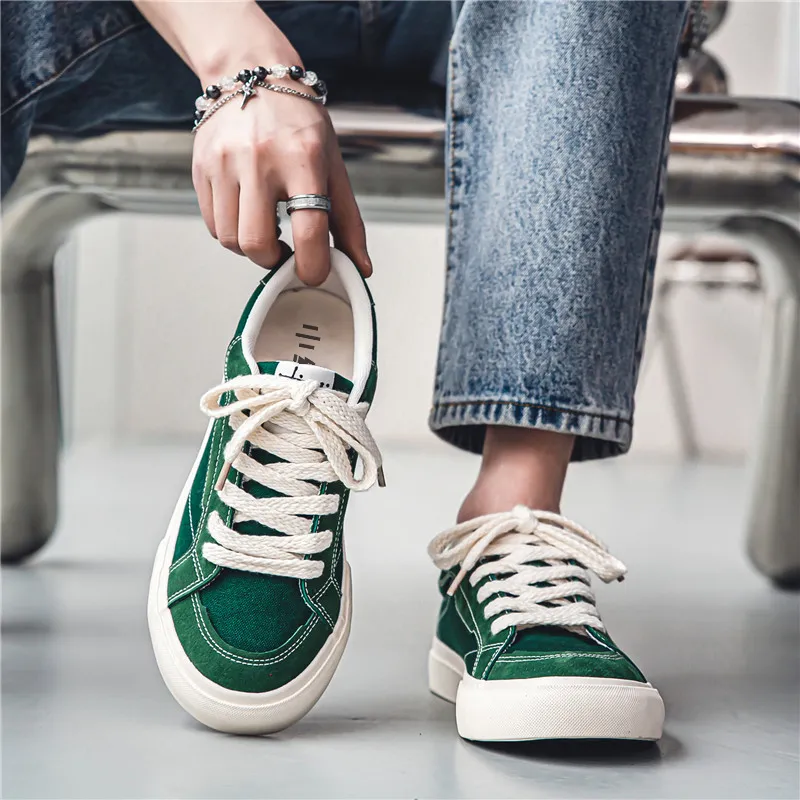 Little Red Man Low-Top Canvas Shoes Men's-2