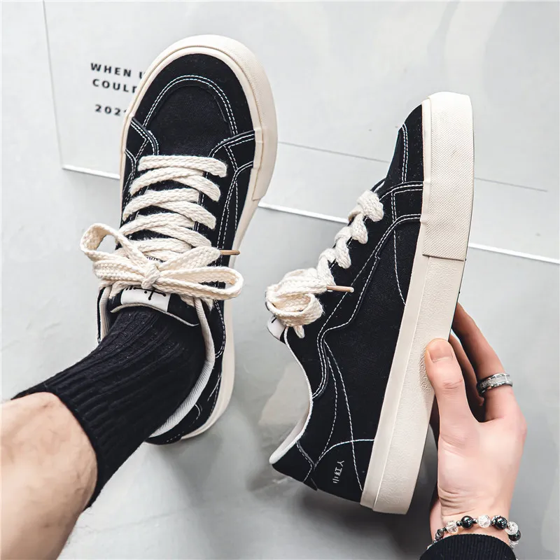 Little Red Man Low-Top Canvas Shoes Men's-8
