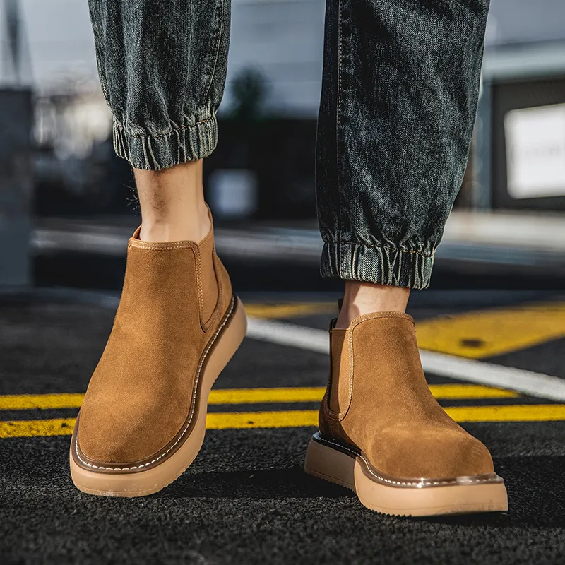 Little Red Man Chelsea Boots Men-1
