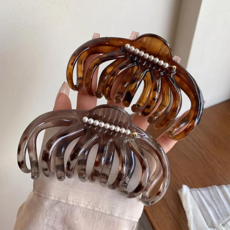 LACEROOM Acrylic Hair Clips Women's-1