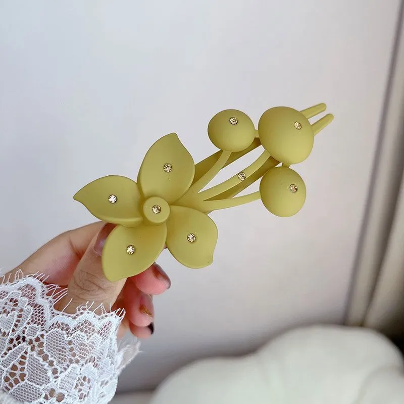 LACEROOM Plastic Hair Clips Women's-11