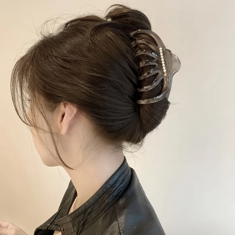 LACEROOM Acrylic Hair Clips Women's-9
