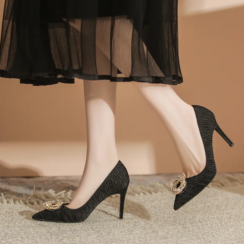 QITUMAUL Slim Heel High Heels Women's-6