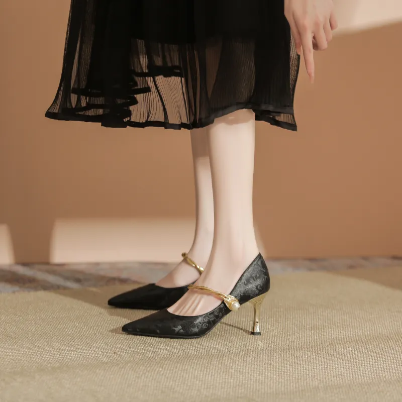 QITUMAUL Slim Heel High Heels Women's-3