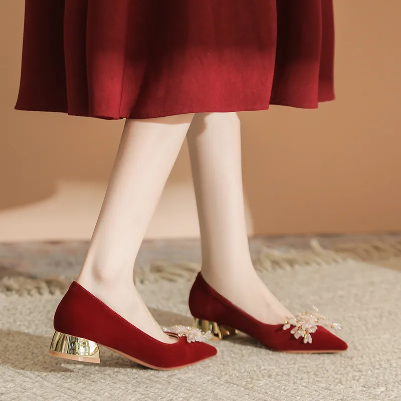 QITUMAUL Chunky Heel High Heels Women's Red-4