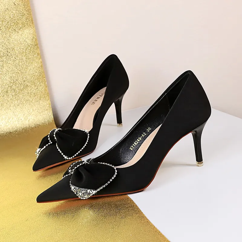 QITUMAUL Slim Heel High Heels Women's-2