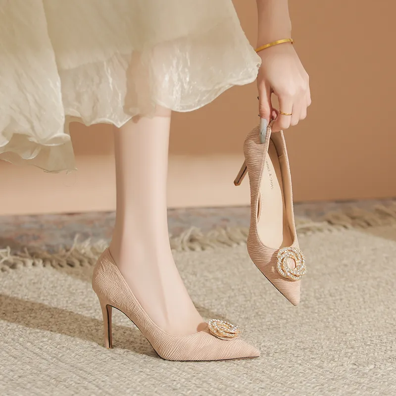 QITUMAUL Slim Heel High Heels Women's-9
