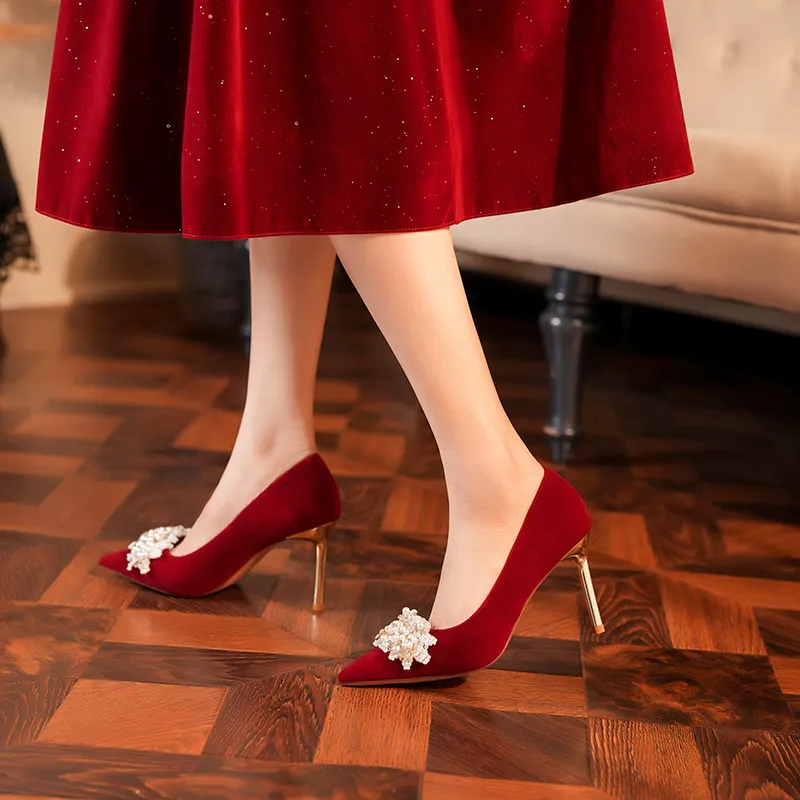 QITUMAUL Slim Heel High Heels Women's Red-2