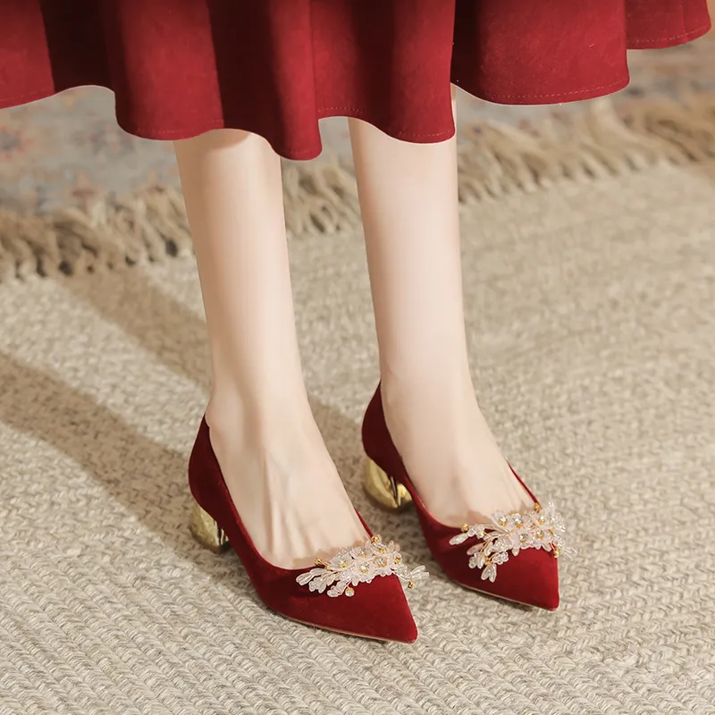 QITUMAUL Chunky Heel High Heels Women's Red-3
