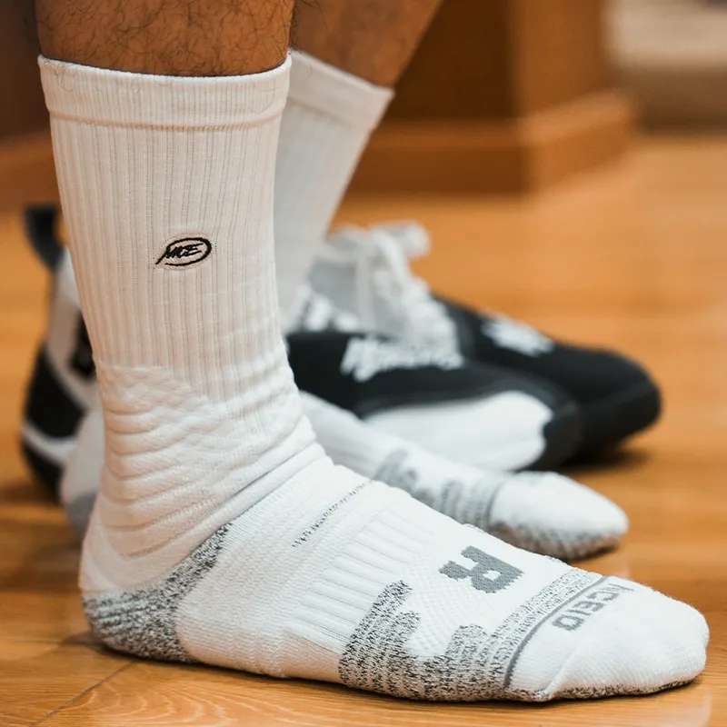 NICEID Unisex Basketball Socks-1