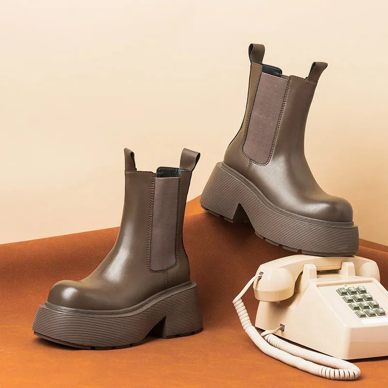 RED DRAGONFLY 16cm Chelsea Boots 7CM-18