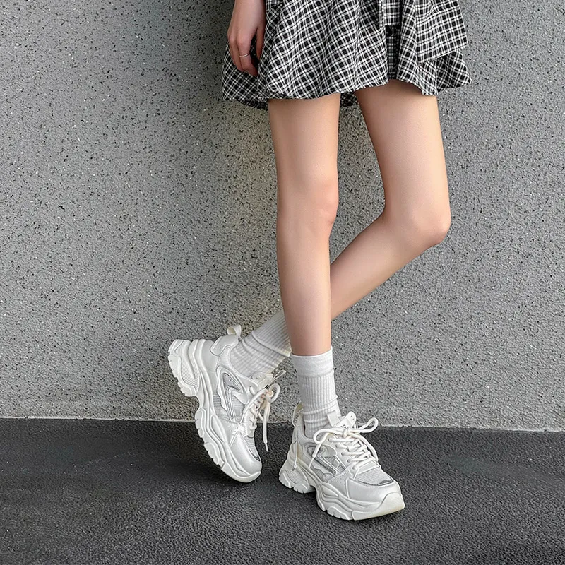 RED DRAGONFLY Low Top Chunky Sneakers Women's-7
