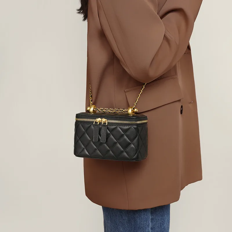 VINEY Sheepskin Crossbody Bag, Shoulder Bag, Box Bag Trumpets Women's Black-2