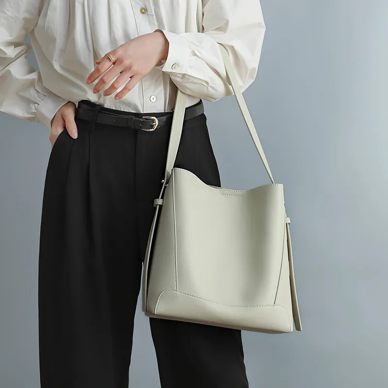 VINEY Cow Leather Shoulder Bag, Crossbody Bag, Bucket Bag Large Size Women's Cocoa Brown-13