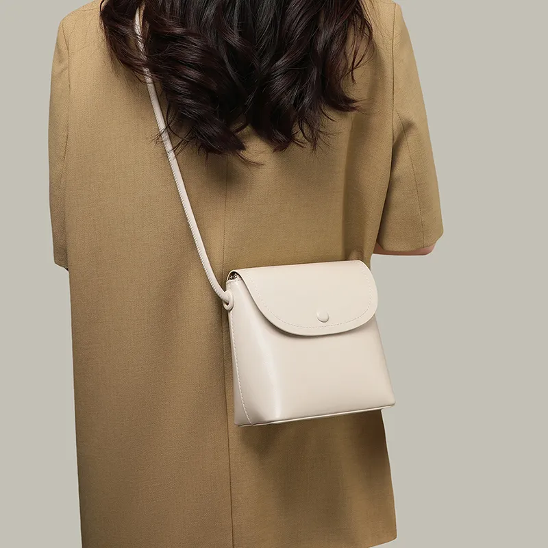 VINEY Synthetic Leather Shoulder Bag Crossbody Bag Cell Phone Pouch Regular Women's Milkshake White-3