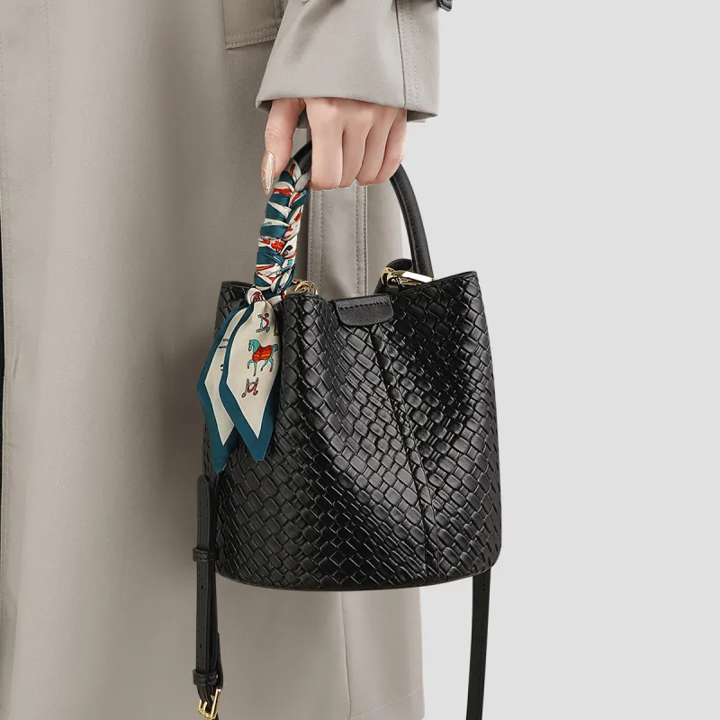 VINEY Synthetic Leather Handbag Shoulder Bag Crossbody Bag Bucket Bag Regular Women's Black-1