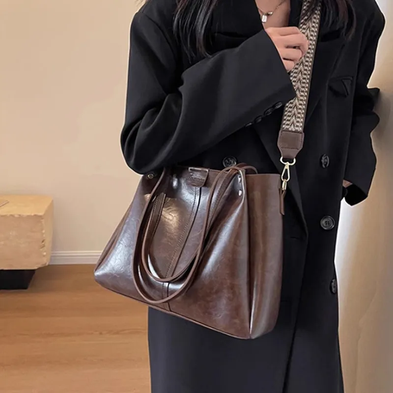 VINEY Synthetic Leather Portable One Shoulder Crossbody Tote Bag, Shopping Bag Large Size Women's Coffee-3