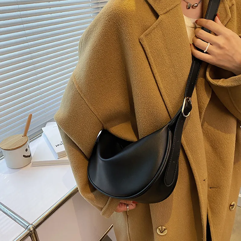 VINEY Cow Leather Patchwork Synthetic Leather Shoulder Bag Crossbody Bag Dumpling Bag Regular Women's White/Black-3