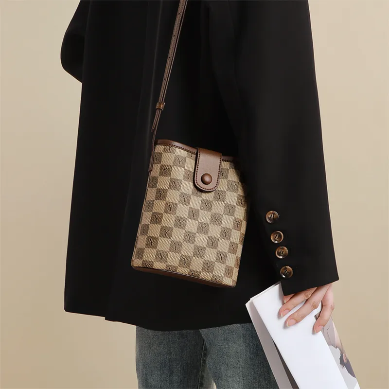 VINEY Synthetic Leather Shoulder Bag Crossbody Bag Regular Women's Coffee-6