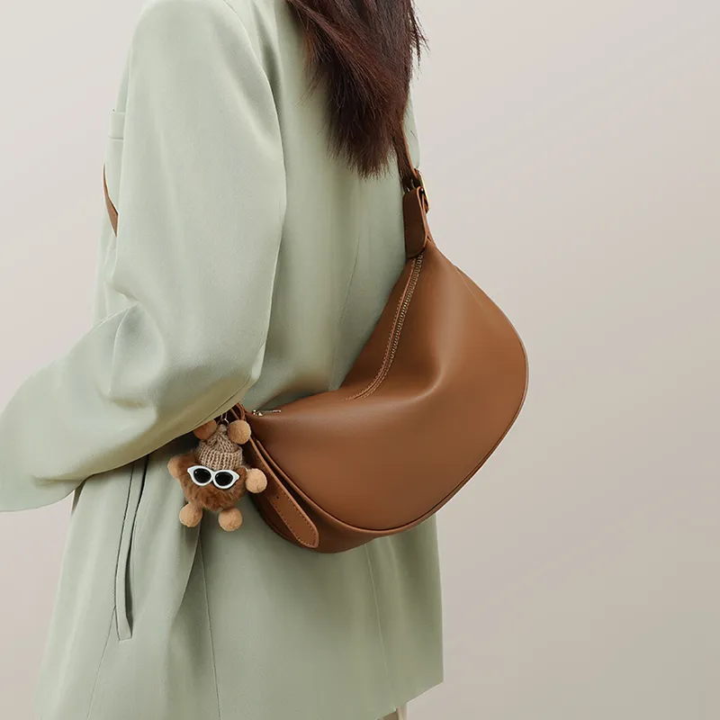 VINEY Cow Leather Shoulder Bag Crossbody Bag Dumpling Bag Regular Women's White-7