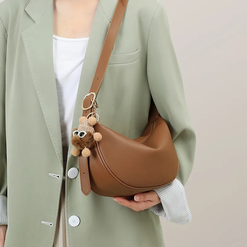 VINEY Cow Leather Shoulder Bag Crossbody Bag Dumpling Bag Regular Women's White-8