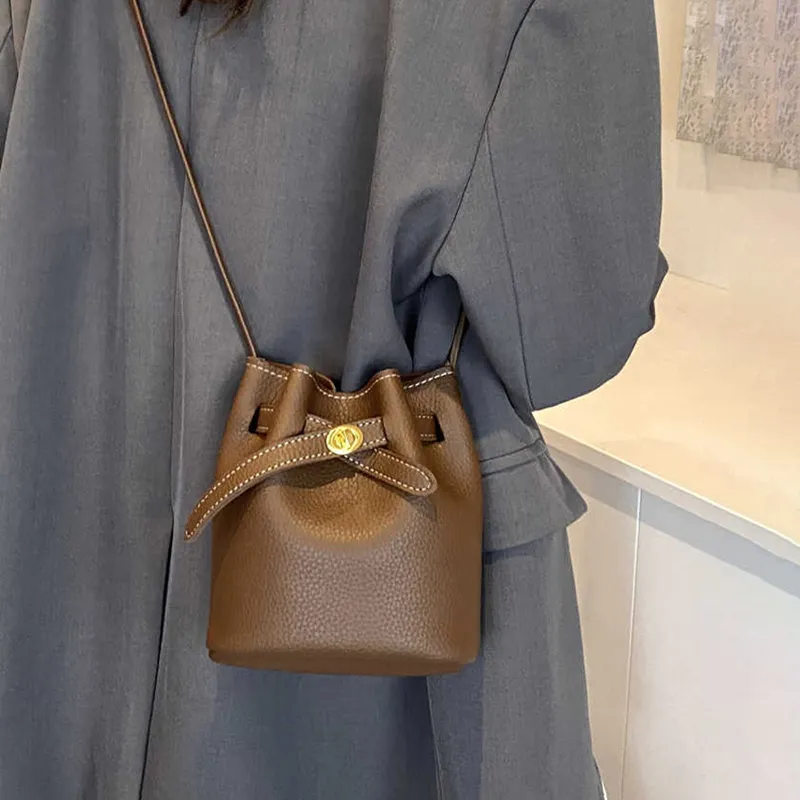 VINEY Synthetic Leather Shoulder Bag, Crossbody Bag, Bucket Bag Regular Women's Brown-1