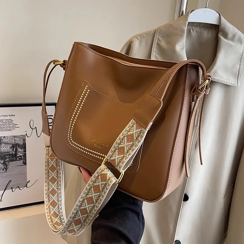 VINEY Synthetic Leather Crossbody Bag Women's Brown-4
