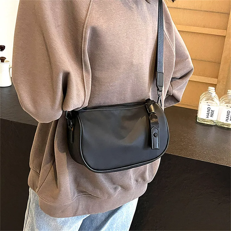 VINEY Fabric Shoulder Bag, Crossbody Bag, Pillow Bag Regular Women's Black-3