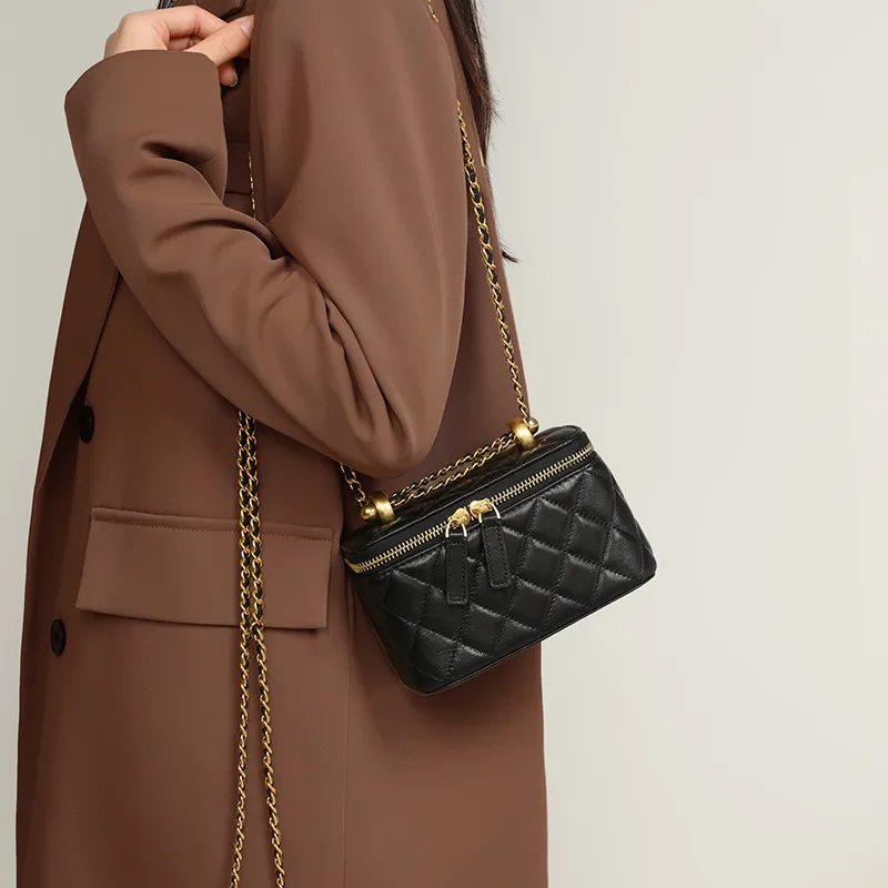 VINEY Sheepskin Crossbody Bag, Shoulder Bag, Box Bag Trumpets Women's Black-1