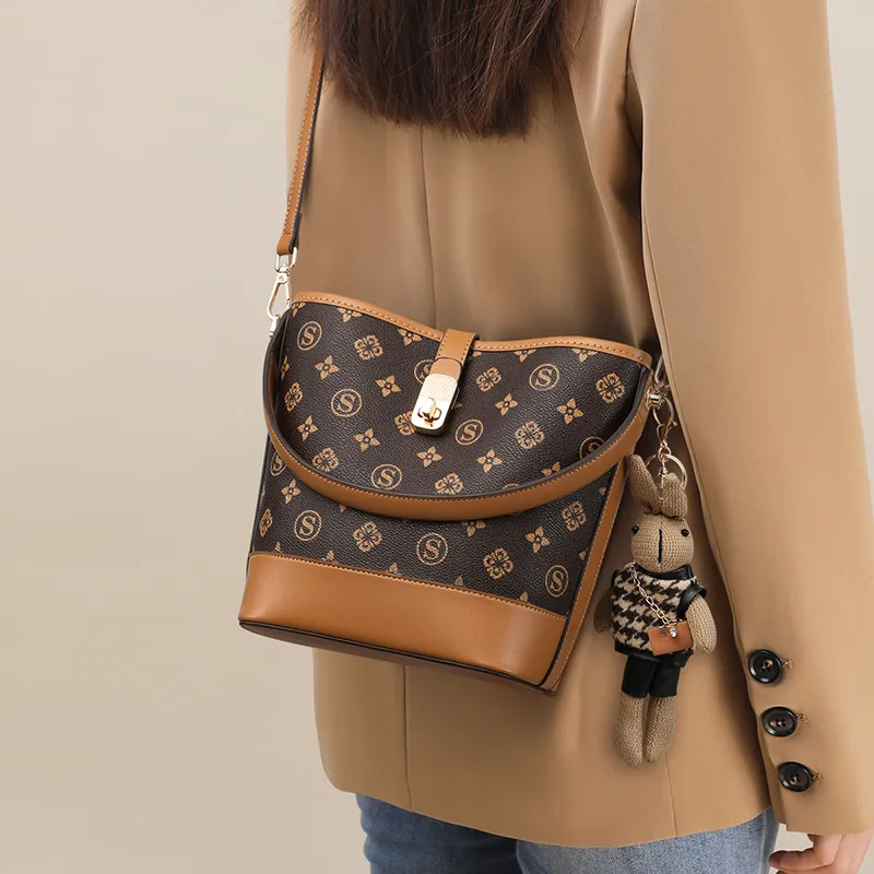 VINEY Synthetic Leather Handbag, Shoulder Bag, Crossbody Bag, Bucket Bag Regular Women's Coffee-1