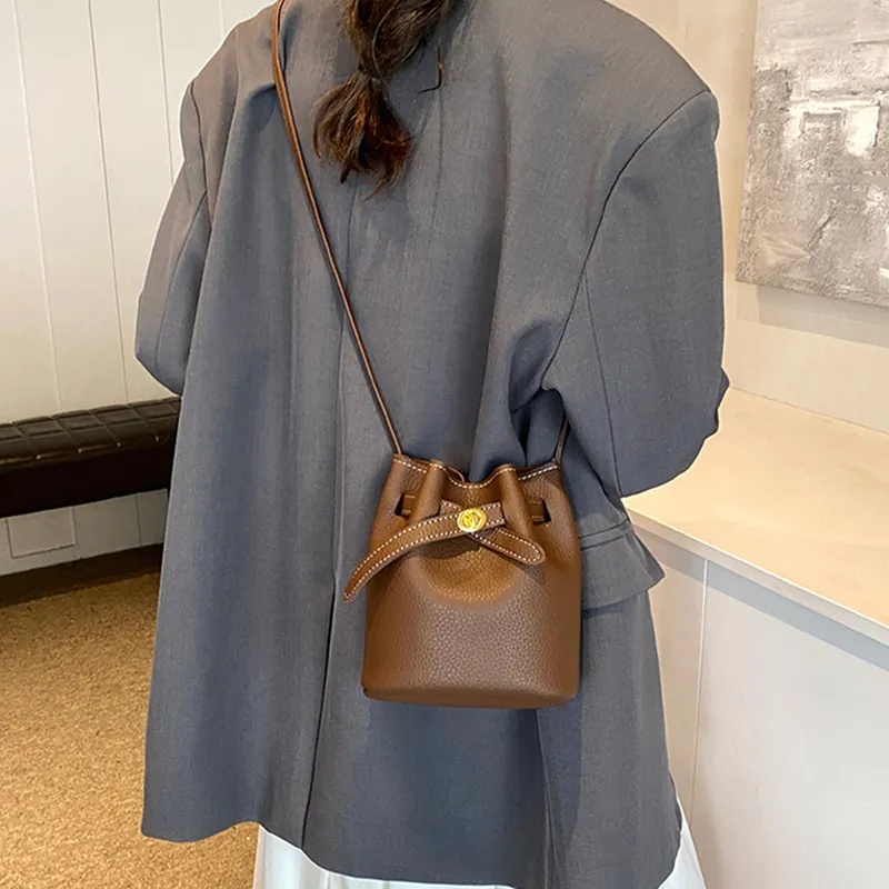 VINEY Synthetic Leather Shoulder Bag, Crossbody Bag, Bucket Bag Regular Women's Brown-3