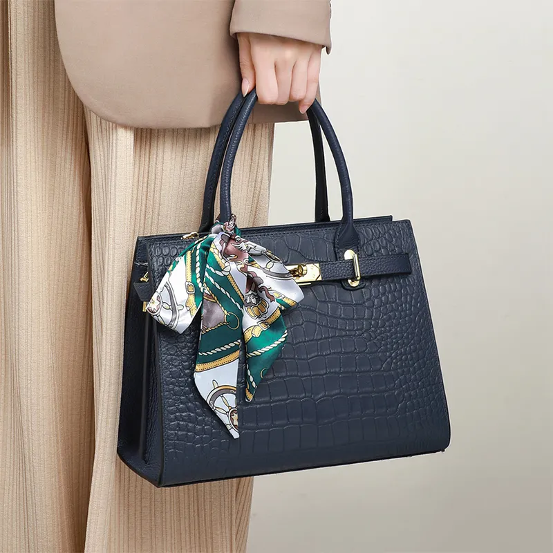VINEY Cow Leather Handbag Tubas Women's Blue Black-1