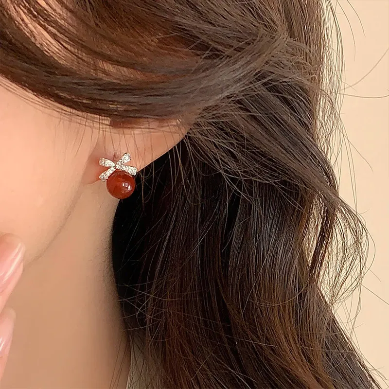 Ascending Agate Stud Earrings Women's-1