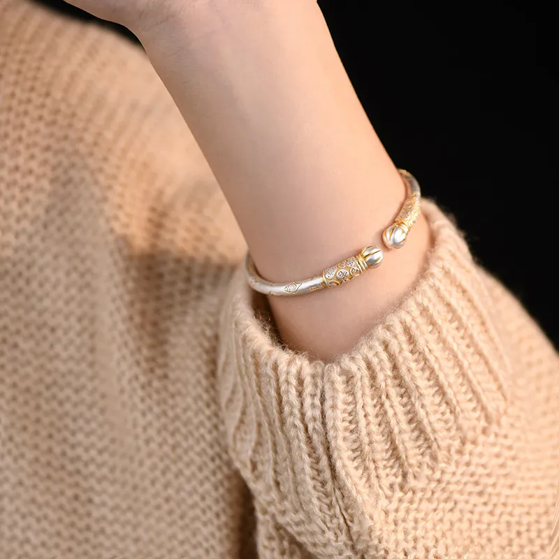 Ascending Foot Silver 990 Bangles Women's-4