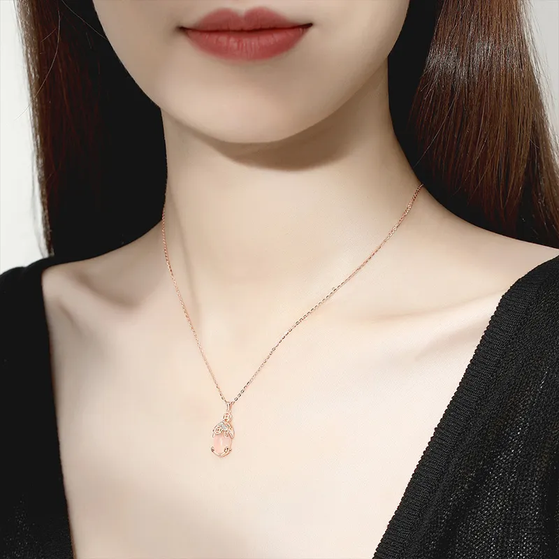 Ascending Chalcedony Necklaces Women's-7
