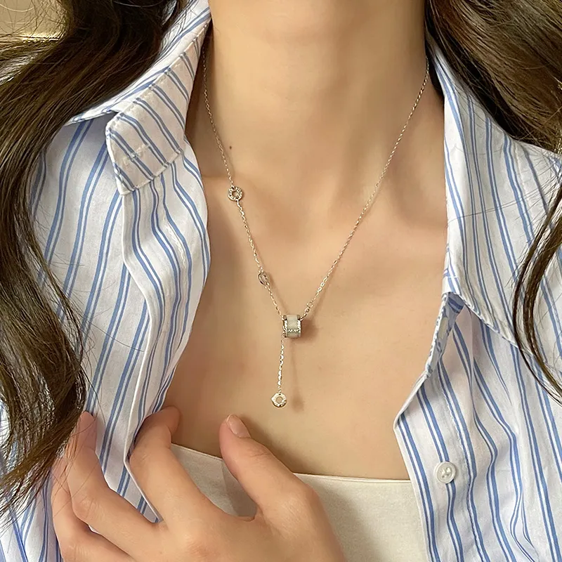 Ascending Chalcedony Necklaces Women's-1
