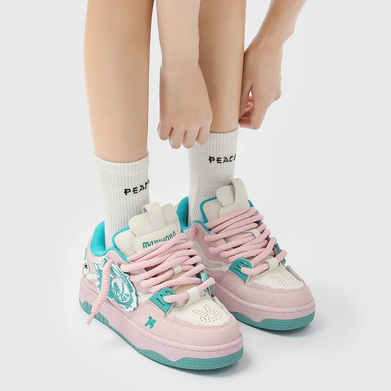 MR.PESIN Evil Rabbit Collection Anti Slip And Wear Resistant Breathable Low Top Skateboard Shoes Unisex Pink-4