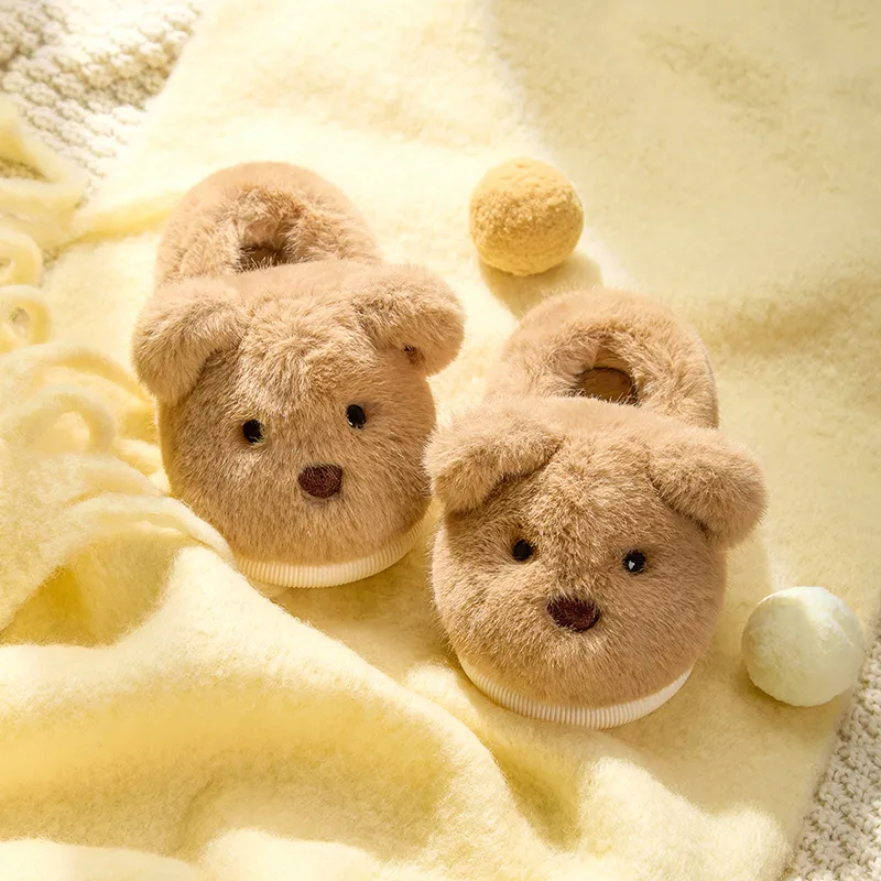 Cheerful Mario Slippers / Home Slippers-9